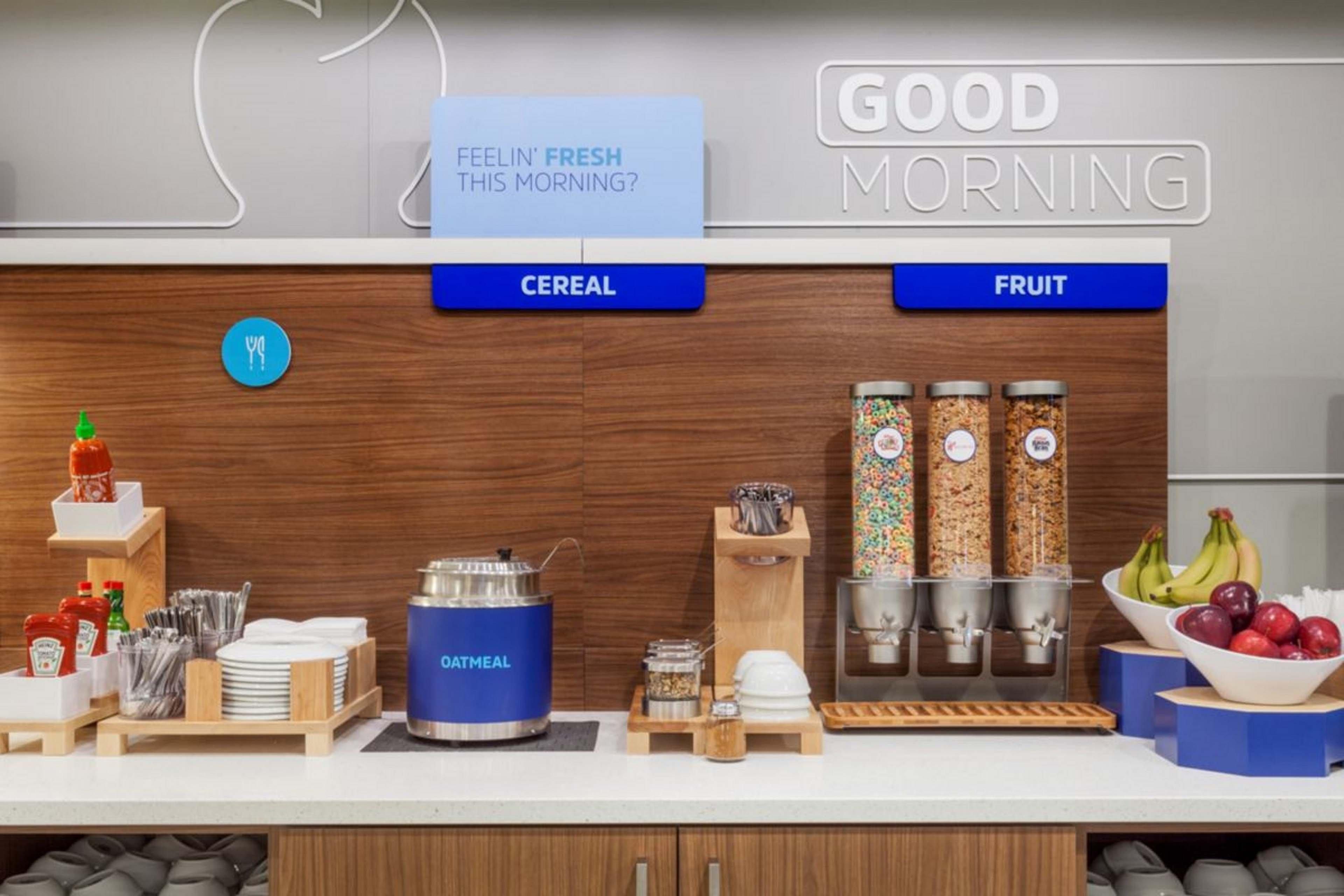Holiday Inn Express Hotel & Suites Claypool Hill -Richlands Area By Ihg Pounding Mill Екстериор снимка