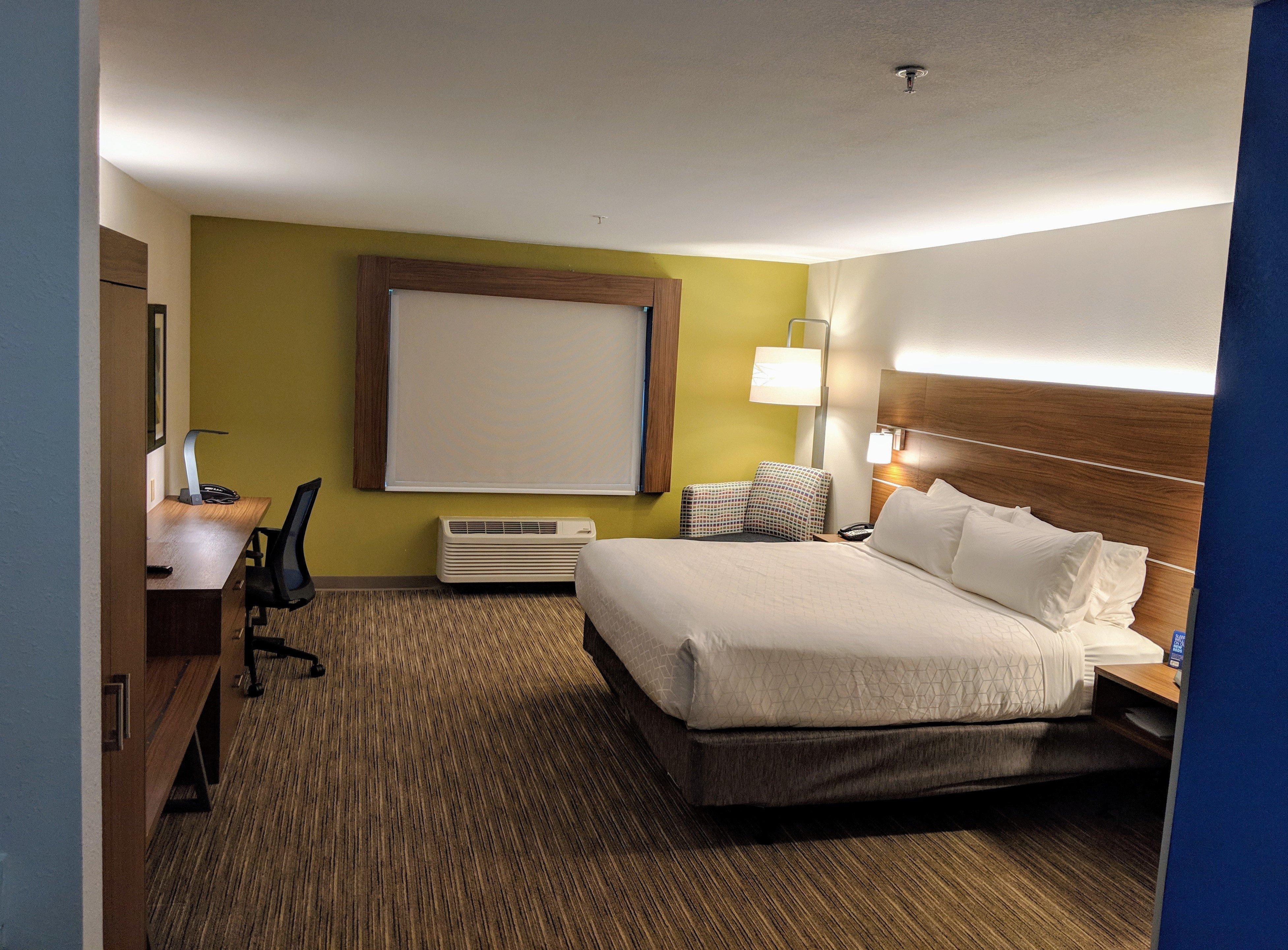 Holiday Inn Express Hotel & Suites Claypool Hill -Richlands Area By Ihg Pounding Mill Екстериор снимка